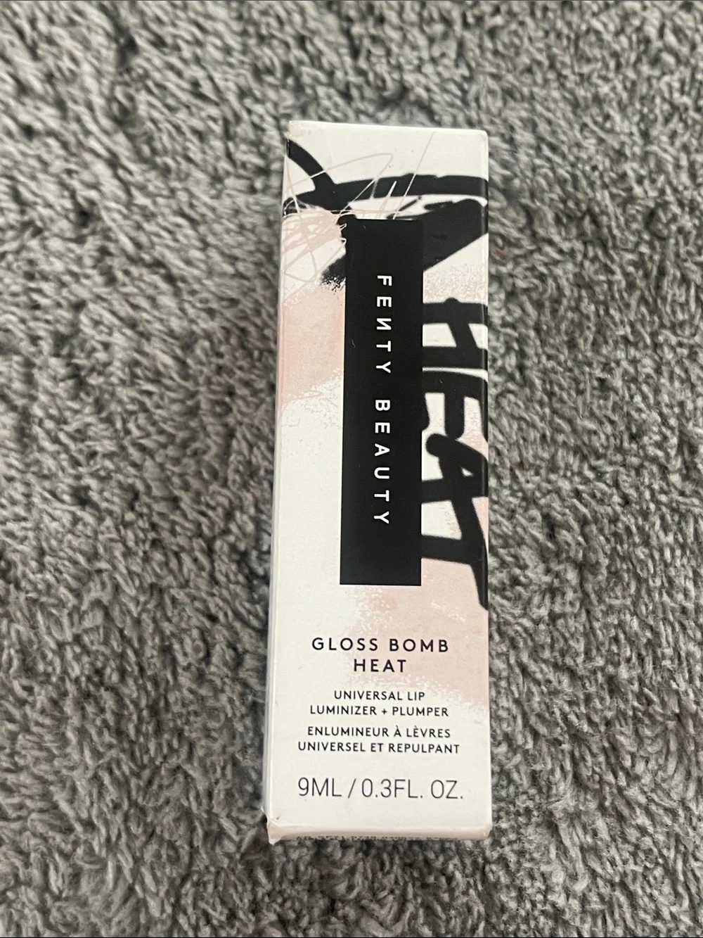 Fenty Beauty - Gloss Bomb Heat - color FU$$Y HEAT